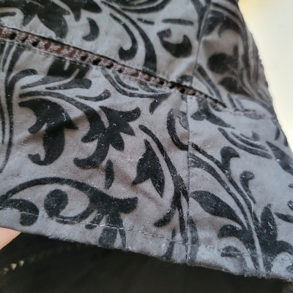 Ecologie Pintucked Button Front Tunic Top in Black Plus Size 3X - Picture 6 of 13